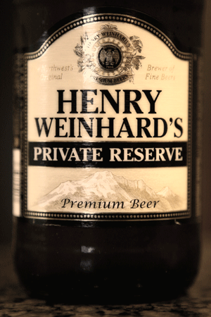 https://justbeer.files.wordpress.com/2008/05/henry-weinhards-private-res.gif